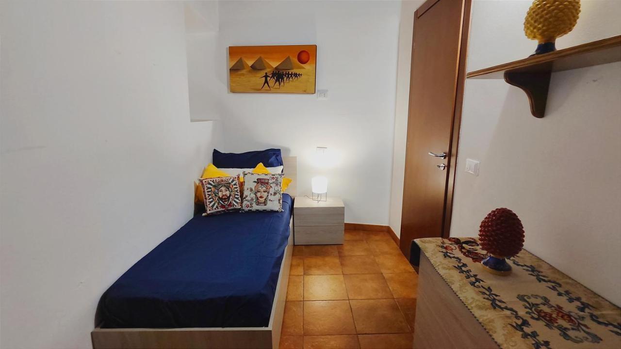 Porto Centro Storico Spiaggia Wi-Fi&Self Check-In Castellammare del Golfo Esterno foto
